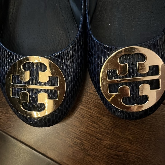 Tory burch flats - Picture 3 of 4